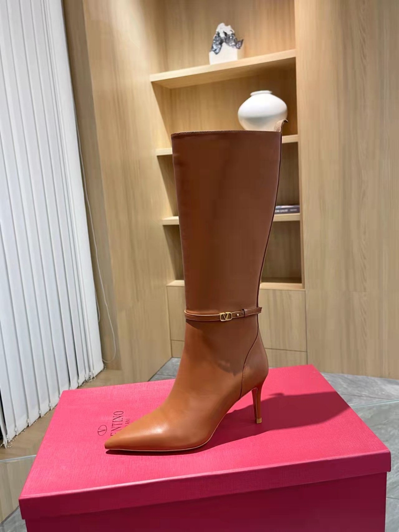 Va1e*ntin0 boots